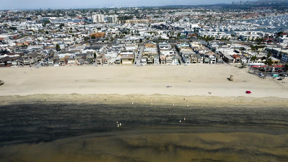 Texas pipeline company charged in California oil spill - Vimarsana News